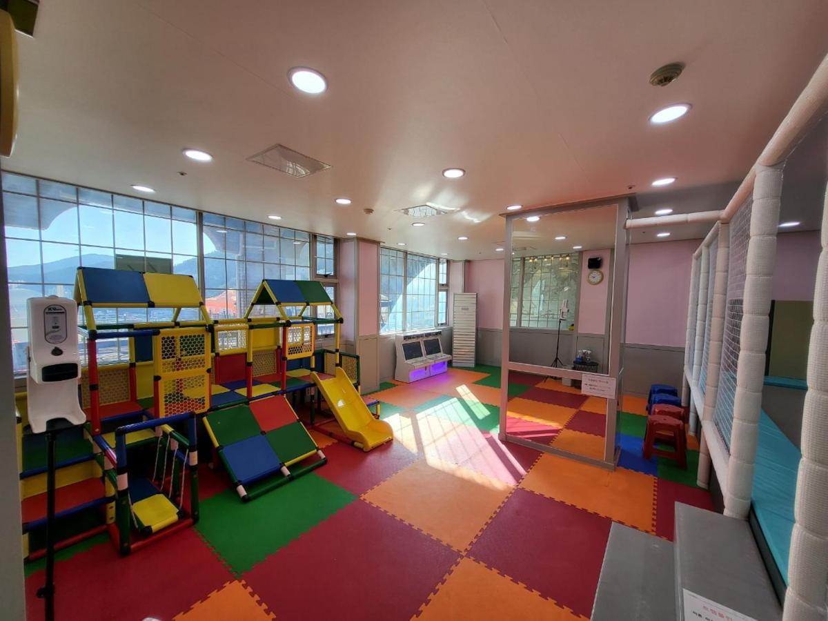 Home Fourest Resort Кодже Екстер'єр фото