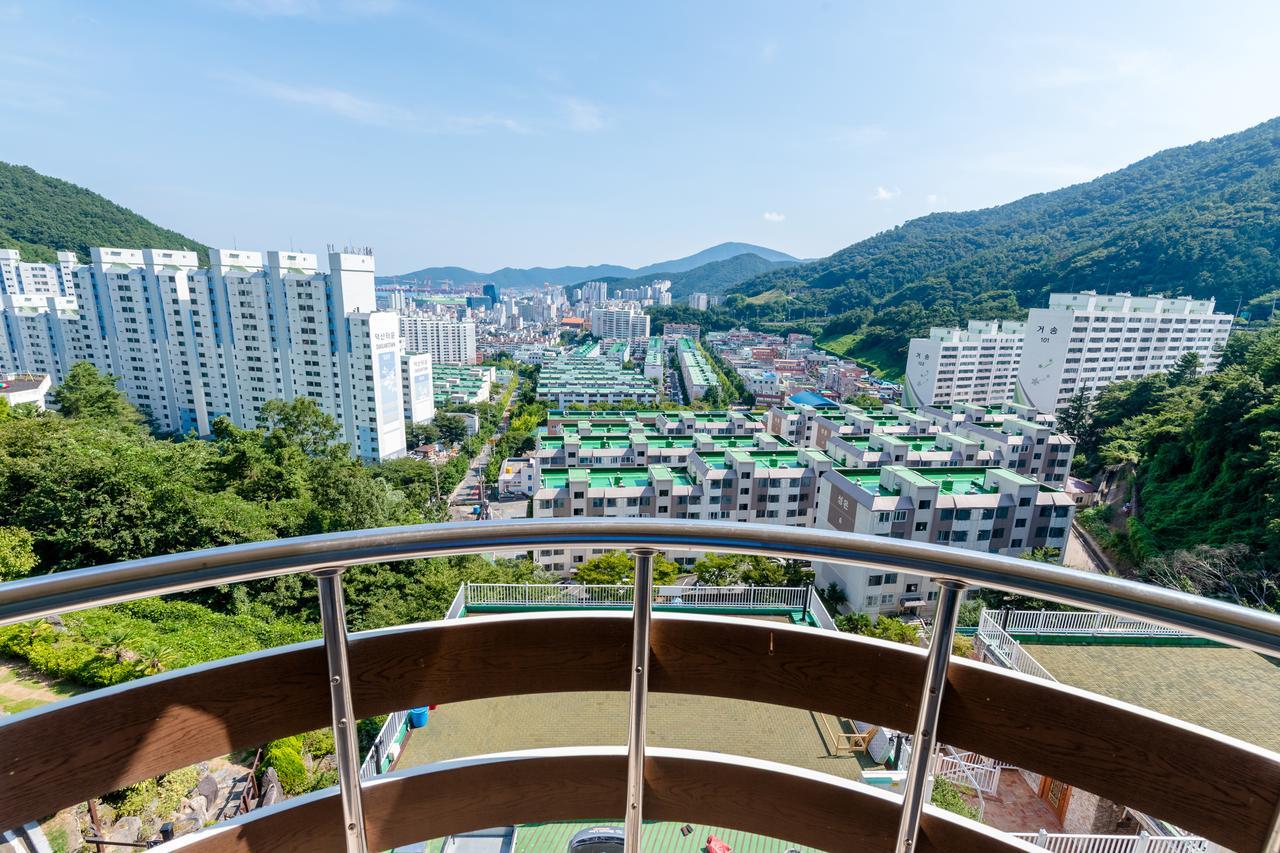 Home Fourest Resort Кодже Екстер'єр фото