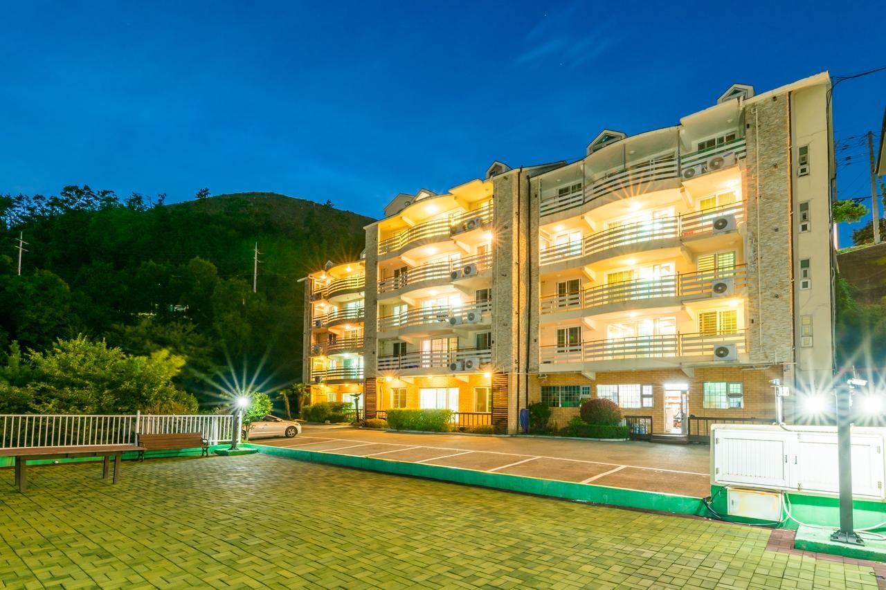 Home Fourest Resort Кодже Екстер'єр фото